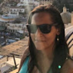 Meet your Posher, Toni